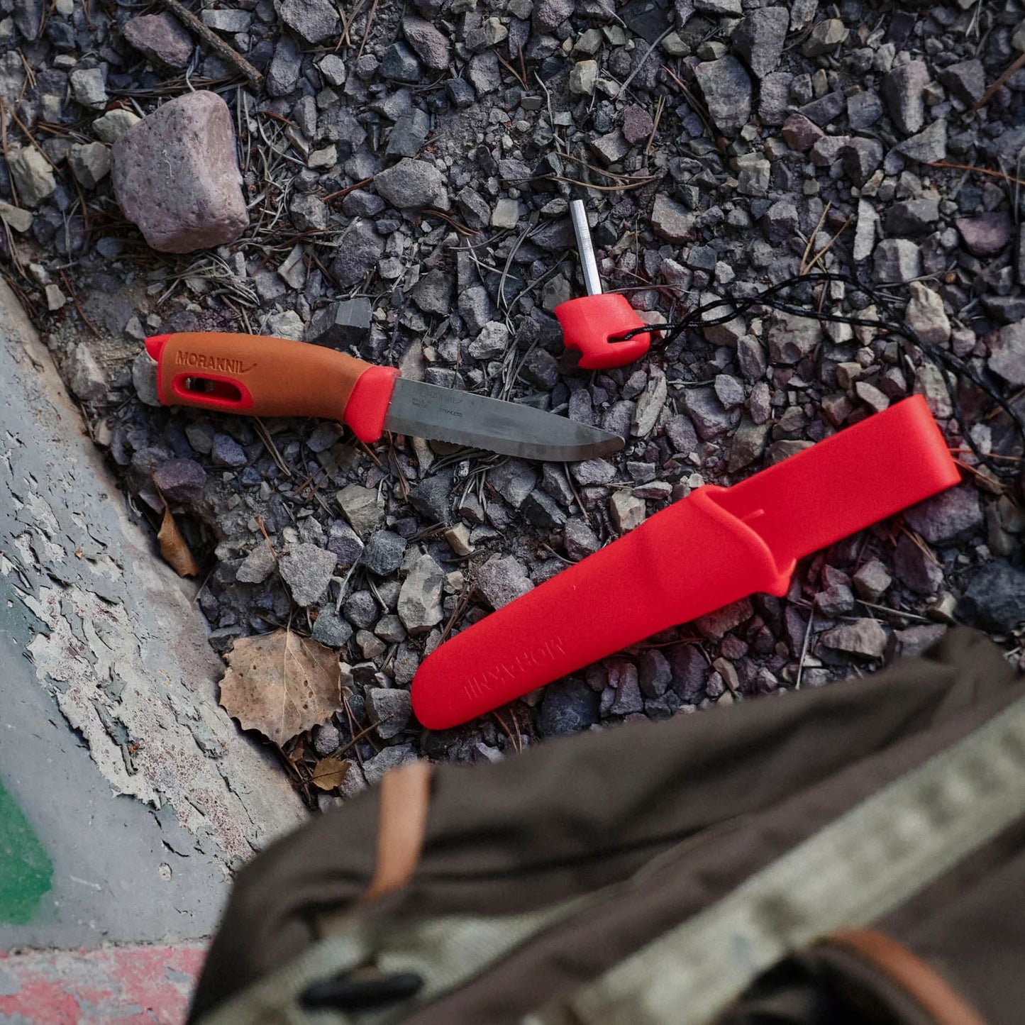 モーラナイフ コンパニオン スパーク エマージェンシー (S) / MORAKNIV COMPANION SPARK EMERGENCY (S)