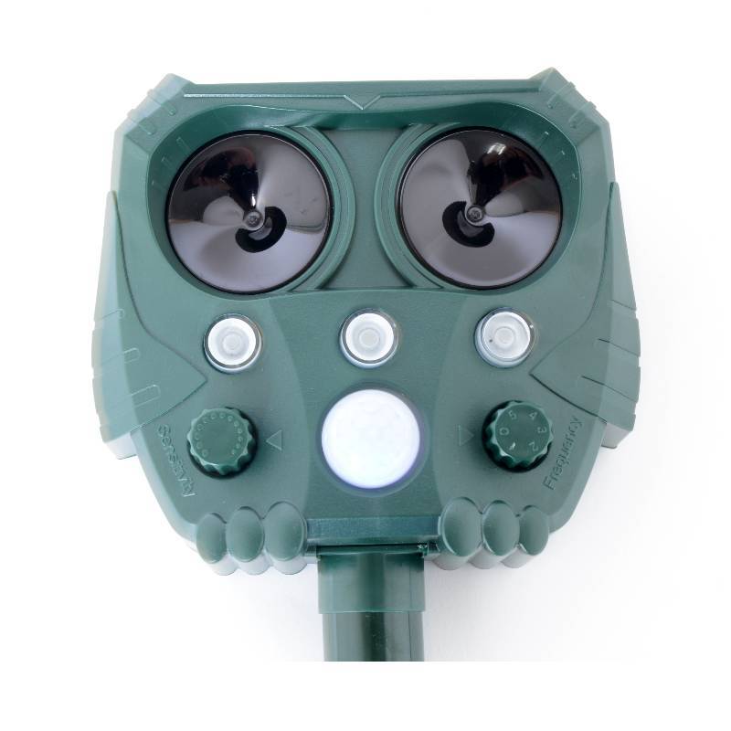 ultrasonic animal repellent solar powered with flashlight