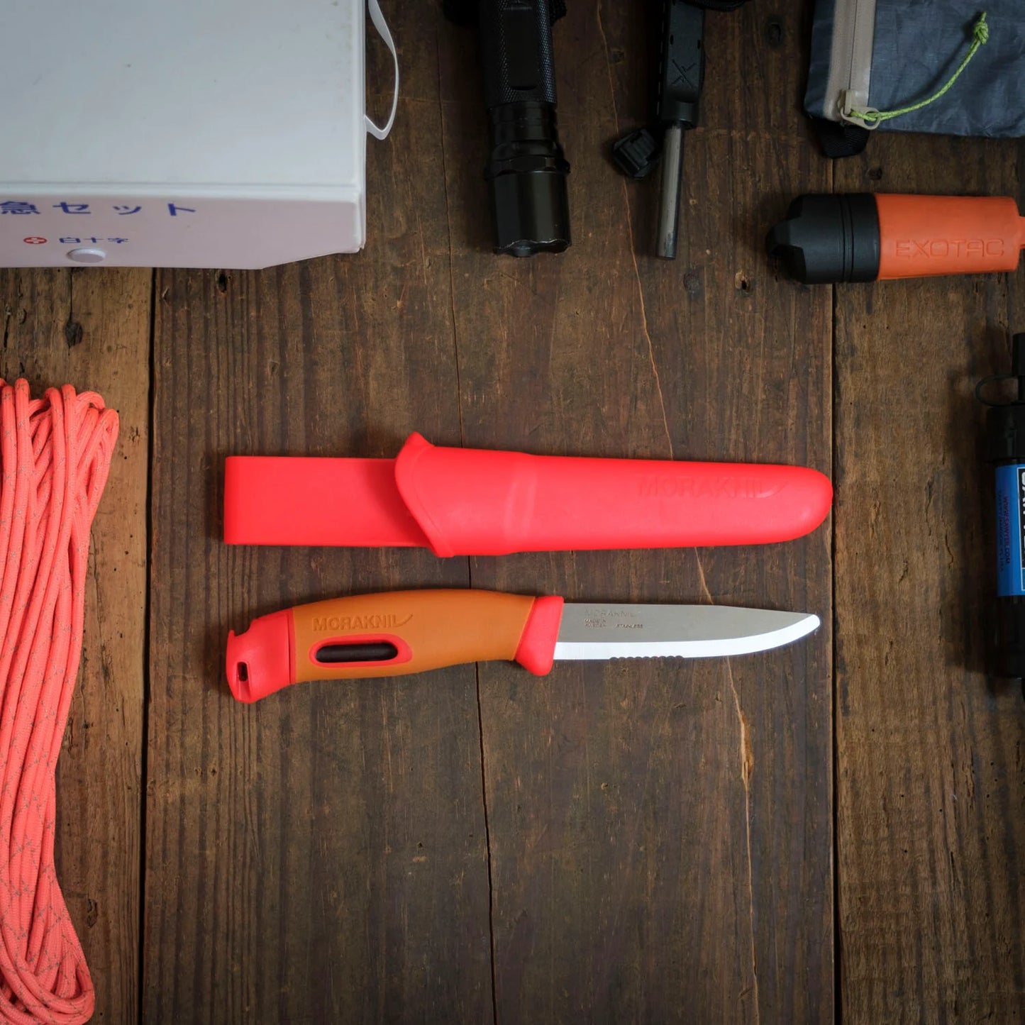 モーラナイフ コンパニオン スパーク エマージェンシー (S) / MORAKNIV COMPANION SPARK EMERGENCY (S)