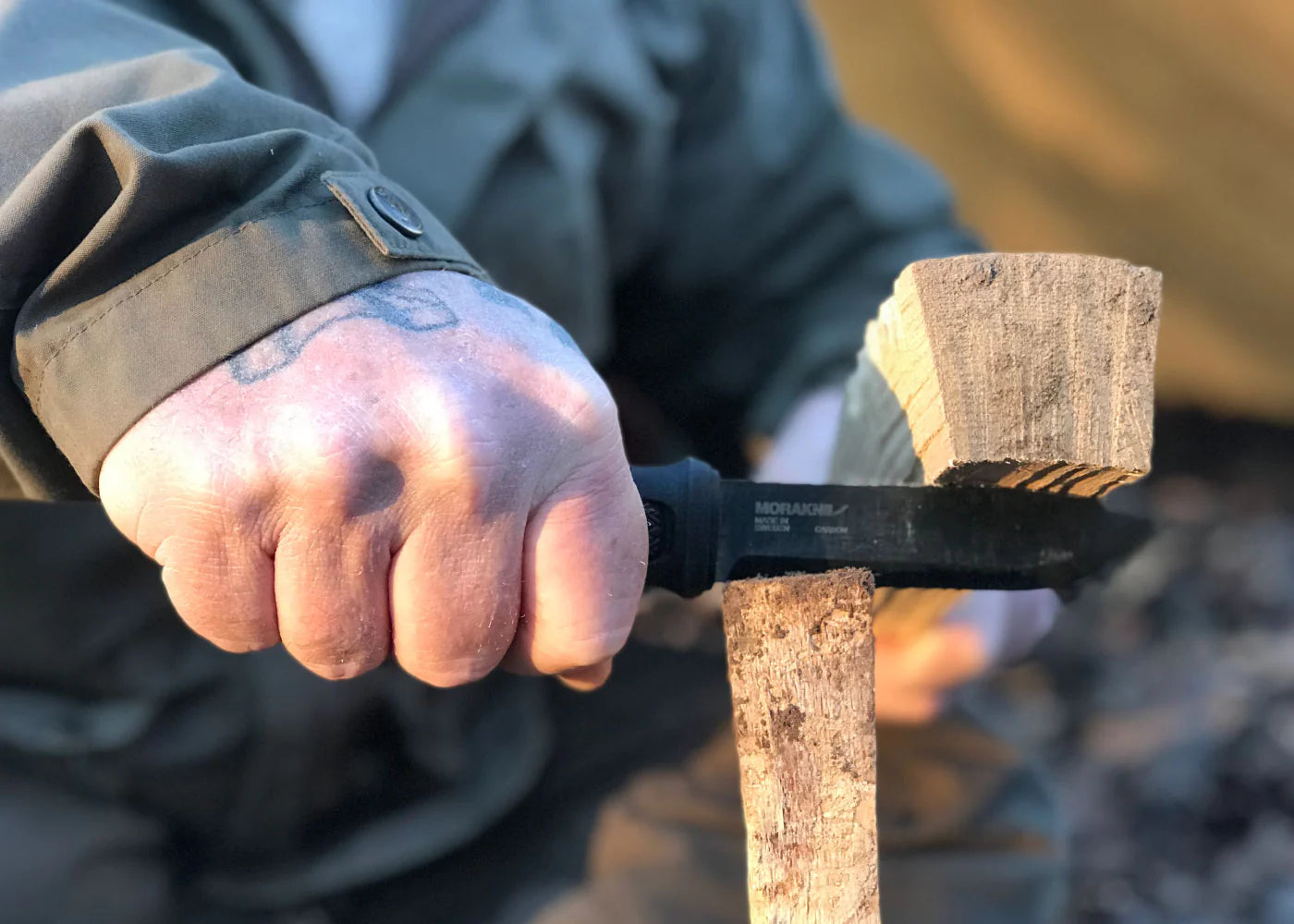 モーラナイフ ガーバーグ ブラックブレード レザーシース (C) / MORAKNIV GARBERG BLACKBLADE LEATHER SHEATH (C)